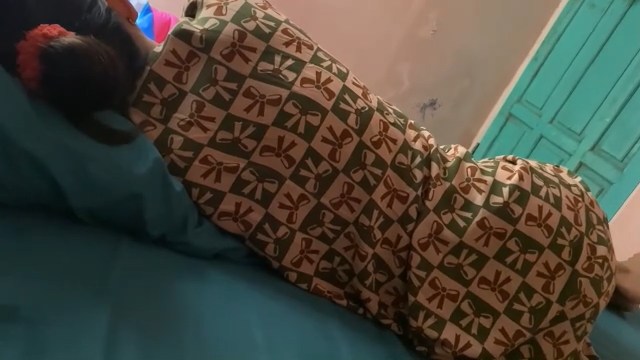 Ngentot Istri Montok Lagi Tidur Siang